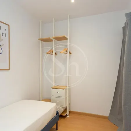 Comodo En Gracia * برشلونة