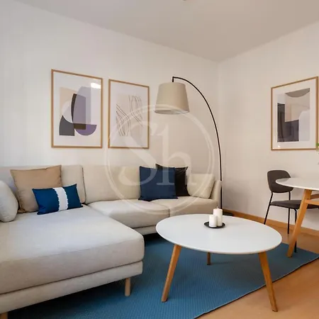 Apartman Comodo En Gracia *